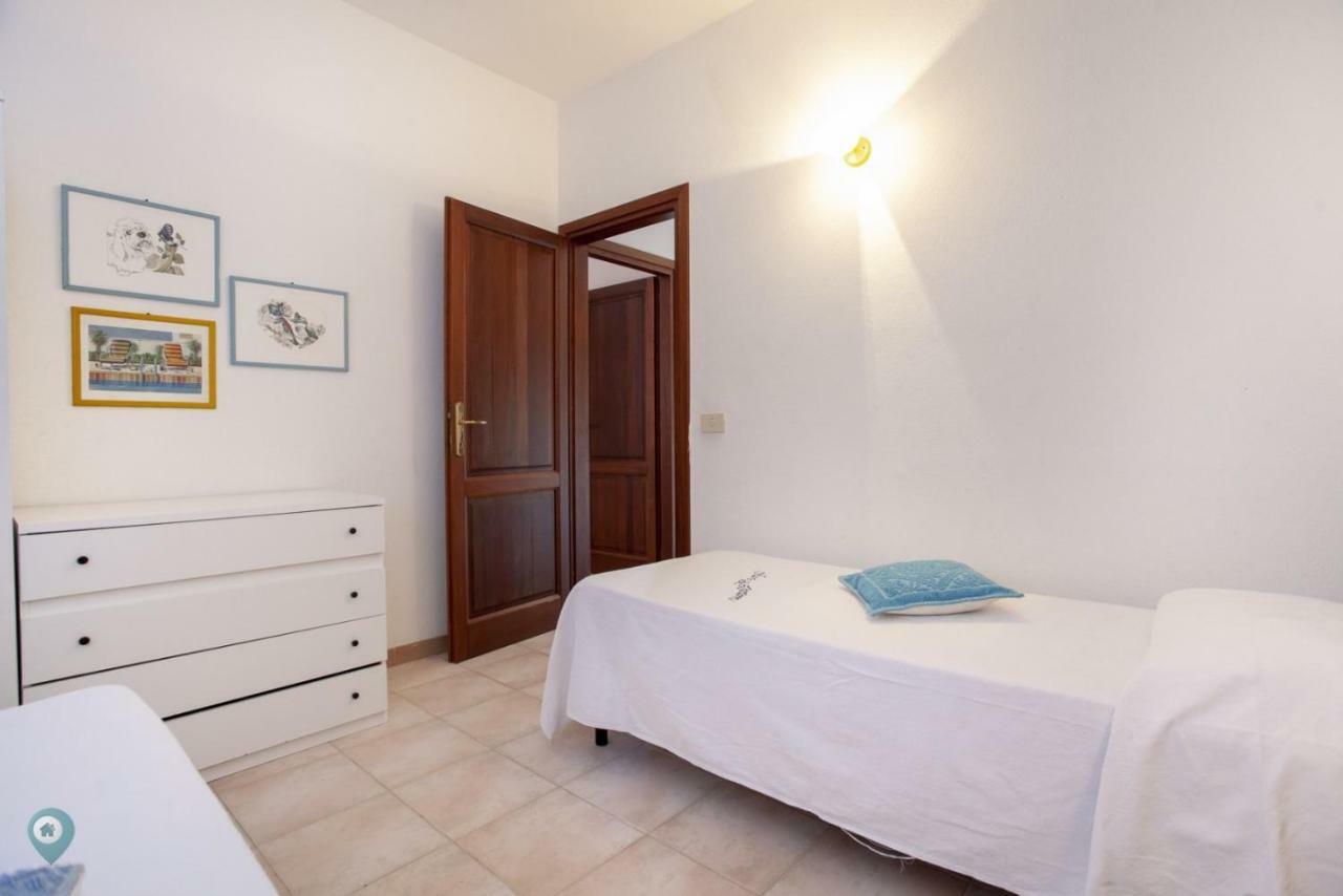 Villino Funtana Apartment San Teodoro  Exterior photo
